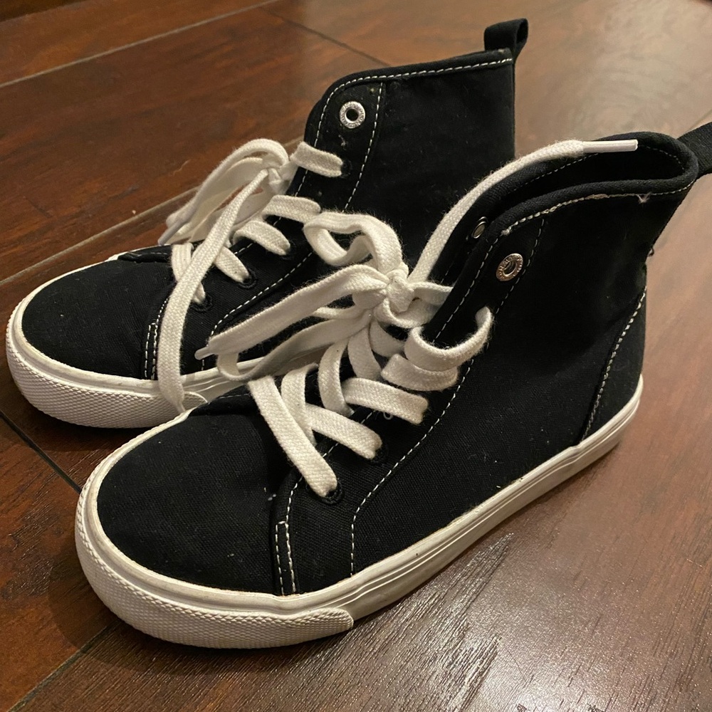 Old Navy Black and White Kids High-Top Sneakers